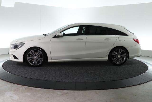 Mercedes-Benz CLA-KLASSE Shooting Brake 200 Ambition | TREKHAAK | STOELVERW. |