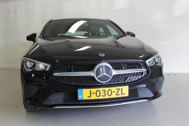 Mercedes-Benz CLA-KLASSE Shooting Brake 250 e Business Solution Luxury Limited | STOEL-VERW | 17'LMV | LED | DAB-RADIO | E-KLEP | PDC | CLIMA | CAMERA |