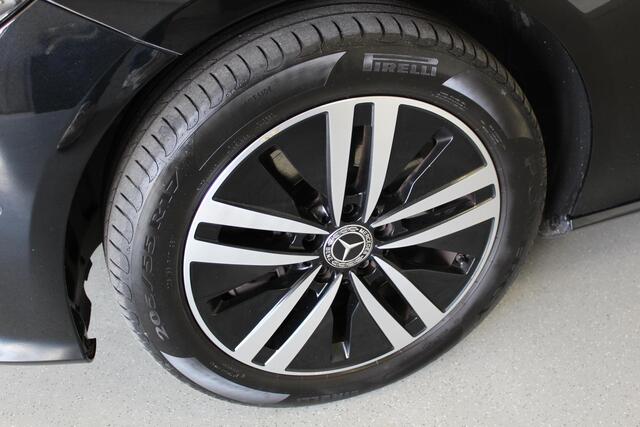 Mercedes-Benz CLA-KLASSE Shooting Brake 250 e Business Solution Luxury Limited | STOEL-VERW | 17'LMV | LED | DAB-RADIO | E-KLEP | PDC | CLIMA | CAMERA |