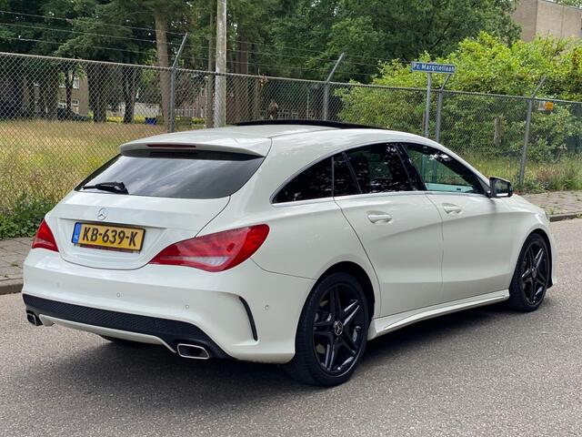 Mercedes-Benz CLA-KLASSE 180 Autm - Schuifdak - AMG pakket !!!