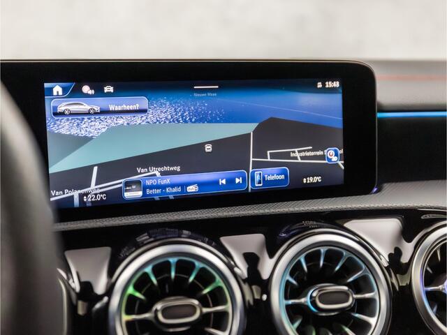 Mercedes-Benz CLA-KLASSE Shooting Brake 250 e AMG Sport 218Pk Automaat (FACELIFT, SCHUIFDAK, MEMORY SEATS, HEAD-UP DISPLAY, 360 CAMERA, STUUR/STOELVERWARMING, BURMESTER, LEDER/ALCANTARA, ADAPTIVE CRUISE, NIEUWSTAAT)