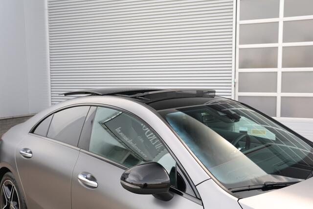 Mercedes-Benz CLA-KLASSE 200 164PK AMG Night Aut. Pano|Trekh|Elek stoelen|Mat|Sfeervl