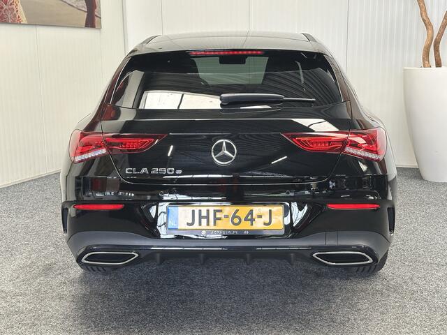 Mercedes-Benz CLA-KLASSE SHOOTING BRAKE 250 e AMG LINE NAVIGATIE CRUISE CONTROL CLIMATE CONTROL PANORAMA SCHUIF/KANTELDAK APPLE CARPLAY/ANDROID RIJSTROOKSENSOREN ACHTERUITRIJCAMERA ZEER MOOI !! 3010