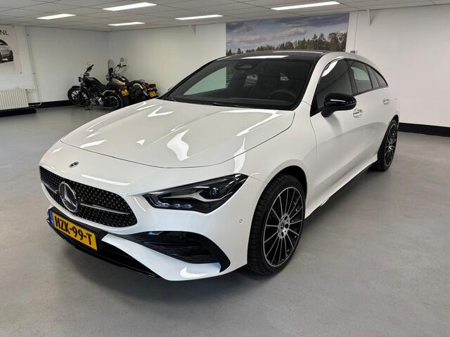 Mercedes-Benz CLA-KLASSE Shooting Brake 200 AMG Line Panorama Led Camera Keyless go Widescreen
