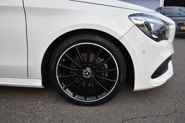 Mercedes-Benz CLA-KLASSE Shooting Brake 180 Business Solution AMG , TREKHAAK , LED KOPL , CR CONTR , NAVI , PDC V+A , LMV18 ,