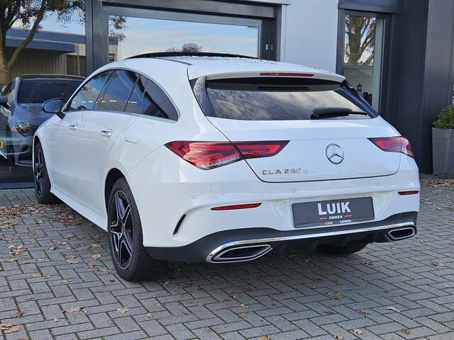 Mercedes-Benz CLA-KLASSE Shooting Brake 250 e AMG Line + DISTRONIC + PANO DAK + LED PLUS + CAMERA + MEMORY