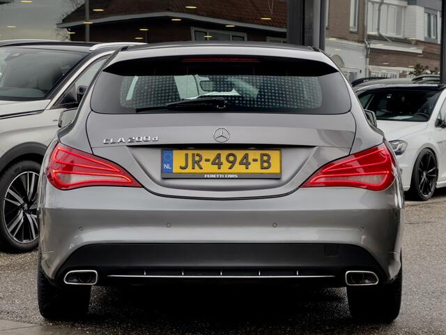 Mercedes-Benz CLA-KLASSE Shooting Brake 200D AUT7 EDITION AMBITION LEDER NAVI PARK-ASSIST AIRCO LED 18 INCH-LMV PDC