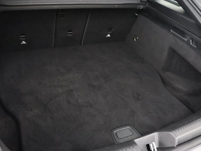 Mercedes-Benz CLA-KLASSE Shooting Brake 250e Urban | Carplay | Park Assist | Navigatie | Camera | DAB | Half leder | Full LED | PHEV | Plug In