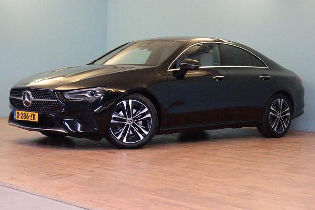 Mercedes-Benz CLA-KLASSE 180 Luxury Line Automaat | NAVI | 360-CAMERA | ADAP CRUISE | STOELVERW | AMBIENT-LIGHT |