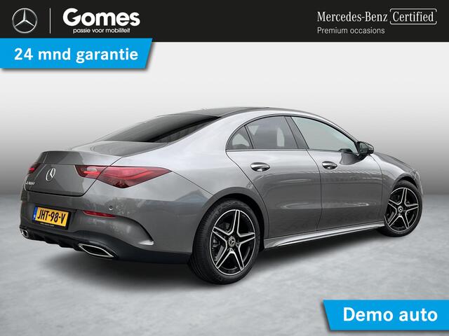 Mercedes-Benz CLA-KLASSE 180 Star Edition AMG | Night Pakket | Panoramadak | DISTRONIC Afstandsassistent | Dodehoekassistent | MULTIBEAM LED Koplampen | Sfeerverlichting | Stoelverwarming | Apple CarPlay | Android Auto | Sierdelen Aluminium | Elektrisch Inklapbare Buitenspiegels 