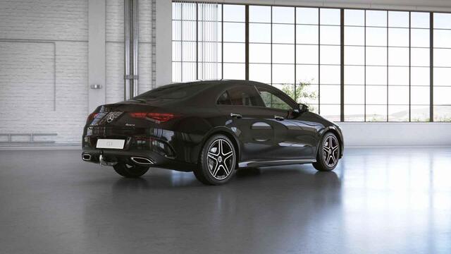 Mercedes-Benz CLA-KLASSE 220 4MATIC Premium Plus | AMG | Panoramadak | Night | Trekhaak | Memory | Stoelverwarming | Widescreen |