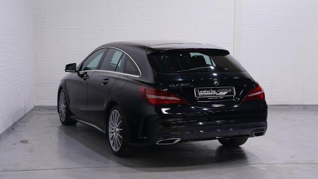 Mercedes-Benz CLA-KLASSE Shooting Brake 200 Prestige Edition navi sportstoelen cruise-controle PDC v+a carbon inleg led-verlichting camera stoelverwarming schakelflippers