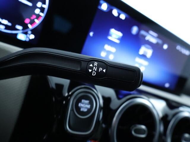 Mercedes-Benz CLA-KLASSE 250 e Business Solution Luxury | Macchiatobeige Interieur | Stoelverwarming | Parkeerpakket met Camera | LED | DAB | | Inclusief 24 maanden Mercedes-Benz Certified garantie voor Europa.