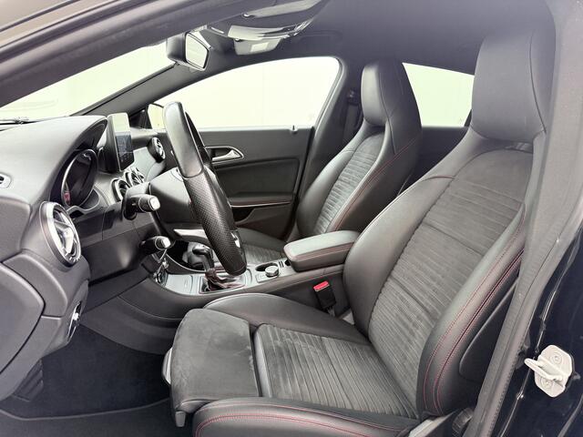 Mercedes-Benz CLA-KLASSE Shooting Brake 180 K AMG Sportst. Navi 18" Stuur+Stoel+ Leer / Alcantara Clima PDC High-Performance-LED Night Edition Plus Diamond-Grille Priv.Glas Led AMG Line + Style Actieve motorkap Zwarte-Hemel Camtronic UMTS Licht en zichtpakket Brake-Assist Park-Pi