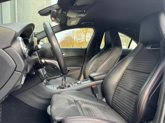 Mercedes-Benz CLA-KLASSE 180 Business Solution AMG |Alcantara |Camera |Stoelverw.