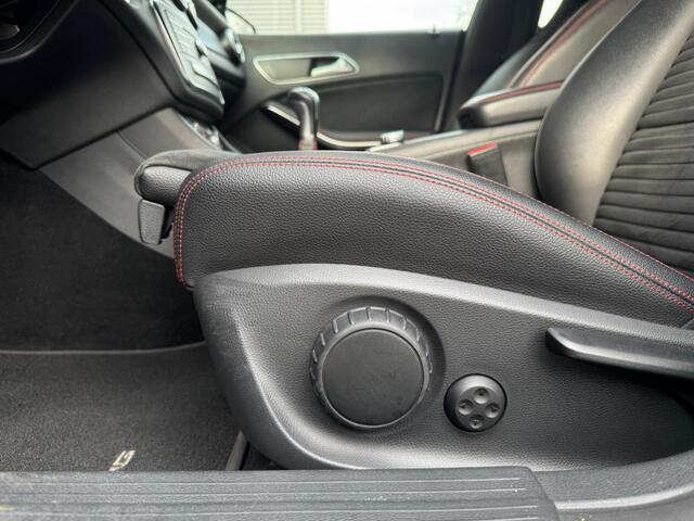 Mercedes-Benz CLA-KLASSE 180 Business Solution AMG |Alcantara |Camera |Stoelverw.