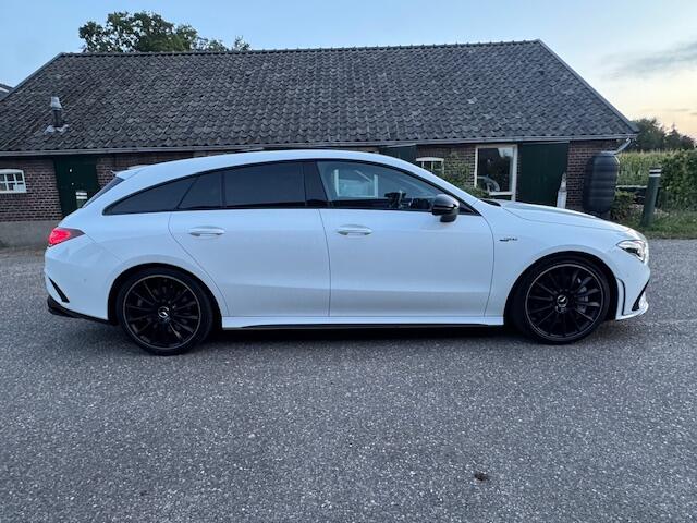 Mercedes-Benz CLA-KLASSE Shooting Brake AMG 35 4MATIC Premium Plus PANO NIGHT LEER SFEER LED 51000KM!!!