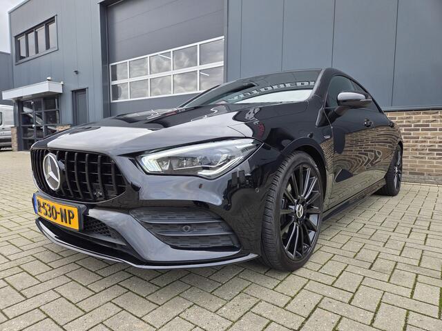 Mercedes-Benz CLA-KLASSE 250 AMG Line,Pano,Sfeerverlichting,Camera,Volgsysteem,Alarm Klasse 3.