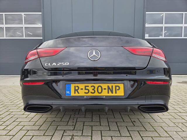 Mercedes-Benz CLA-KLASSE 250 AMG Line,Pano,Sfeerverlichting,Camera,Volgsysteem,Alarm Klasse 3.