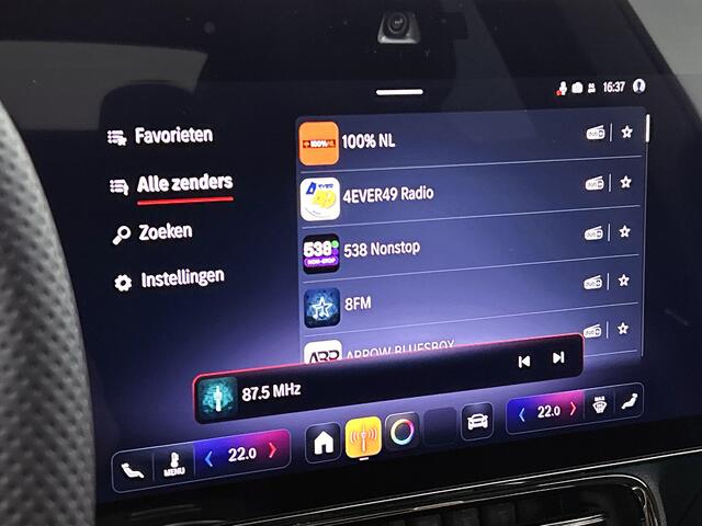 Mercedes-Benz CLA-KLASSE 250+ Launch Edition 85 kWh | Trekhaak | Memorypakket | Warmtepomp | Panoramadak | Smartphone integratie | Adaptieve Cruisecontrol | Multibeam LED | Nightpakket | Sierdelen aluminium |