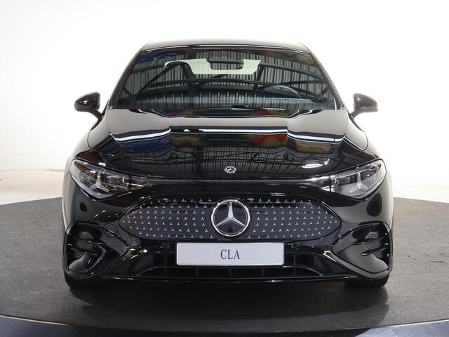Mercedes-Benz CLA-KLASSE 250+ Launch Edition 85 kWh | Night | Panoramadak | Stoelverwarming | DISTRONIC | Achteruitrijcamera | Dodehoekassistent |