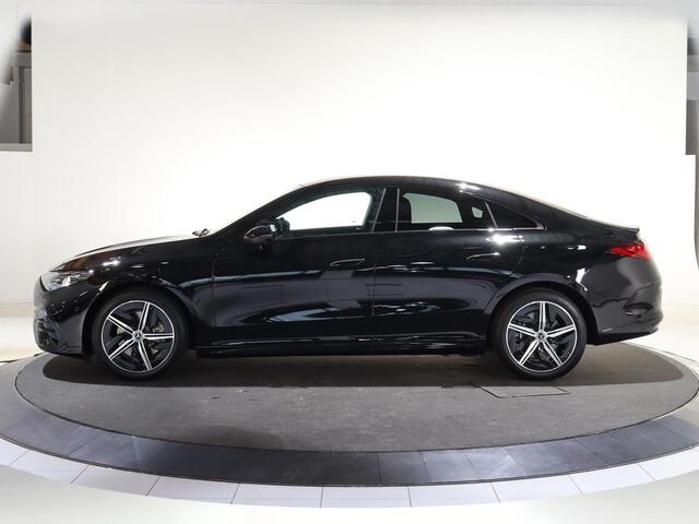 Mercedes-Benz CLA-KLASSE 250+ Launch Edition 85 kWh | Night | Panoramadak | Stoelverwarming | DISTRONIC | Achteruitrijcamera | Dodehoekassistent |