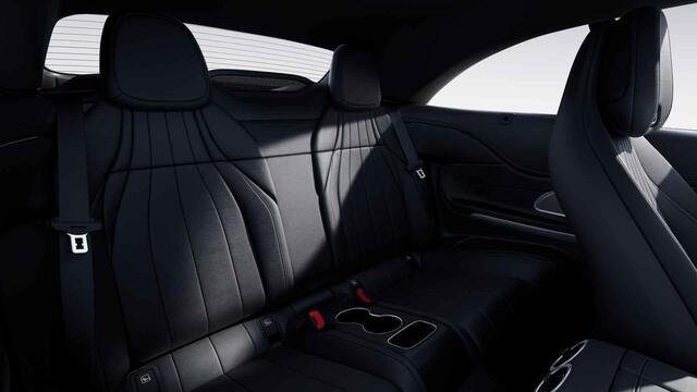 Mercedes-Benz CLE Cabriolet 200 AMG Line