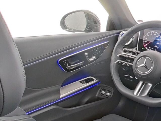 Mercedes-Benz CLE Coupé 300 e AMG Plug-In Hybride AMG Line | Night Pakket | Panorama Schuif-Kanteldak | Digital Licht | Distronic | Stuur en Stoelverwarming. Inclusief 24 maanden MB Certified garantie voor Europa.