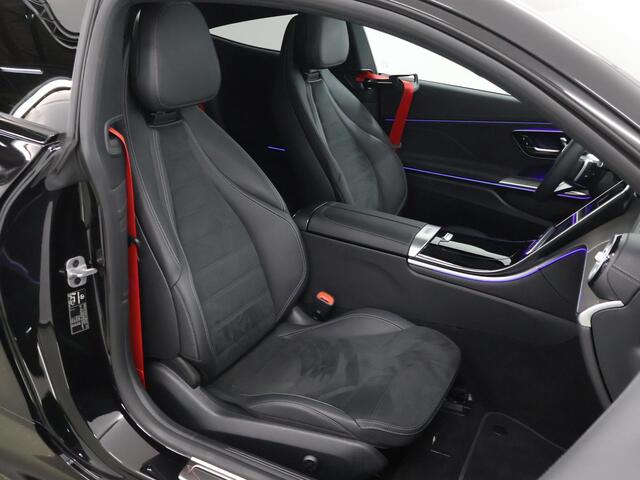 Mercedes-Benz CLE Coupé 300 e AMG Line | Premium plus | Rij assistentie pakket | Night pakket | AMG spoiler | Panoramadak |