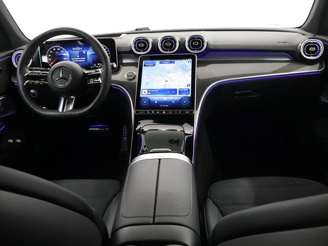 Mercedes-Benz CLE Coupé 300 e AMG Night | Premium plus | Rijassistentiepakket | Panoramadak | Winterpakket | Digital light | Burmester | Memorypakket |