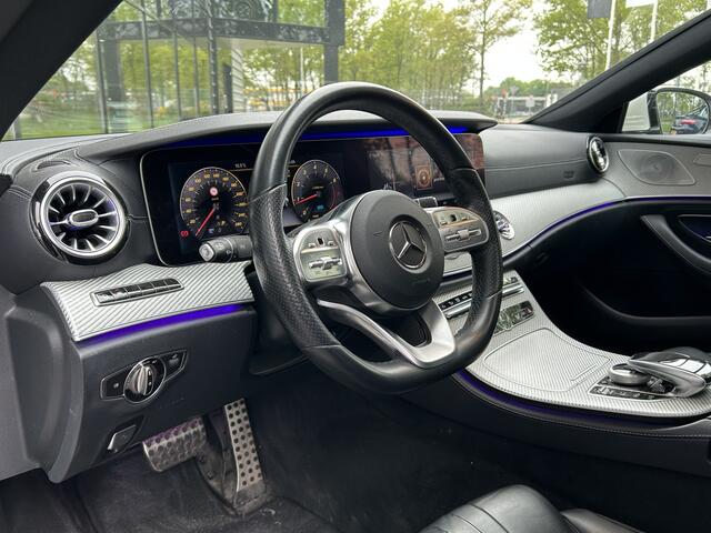 Mercedes-Benz CLS-KLASSE 450 4Matic AMG // Burmester // 360 Camera // Sunroof // Trekhaak // 20 inch // Designo White // Distronic