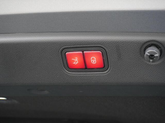 Mercedes-Benz CLS-KLASSE 450 4MATIC Premium Plus 360 Camera | LMV | AMG | Stoelverwarming | Pano |