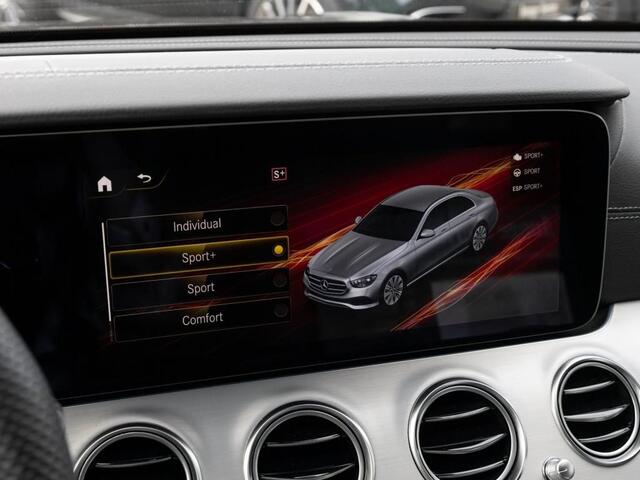 Mercedes-Benz E-KLASSE 400 d 4MATIC AMG Line 330 PK Distronic Widescreen Cockpit Schuifdak 19 Inch Navi LED