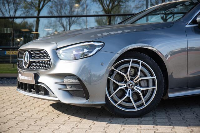 Mercedes-Benz E-KLASSE Cabrio 200 AMG Line Open dak, sfeerverlichting, stoel- en nekverwarming, isofix