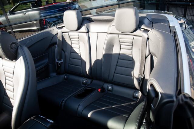 Mercedes-Benz E-KLASSE Cabrio 200 AMG Line Open dak, sfeerverlichting, stoel- en nekverwarming, isofix