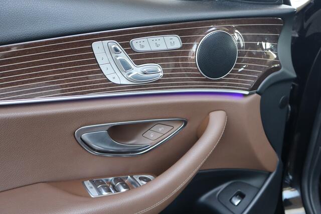 Mercedes-Benz E-KLASSE 400 4M. Prem. Plus | 7 Zitplaatsen | Trekhaak | Stoel verwarming