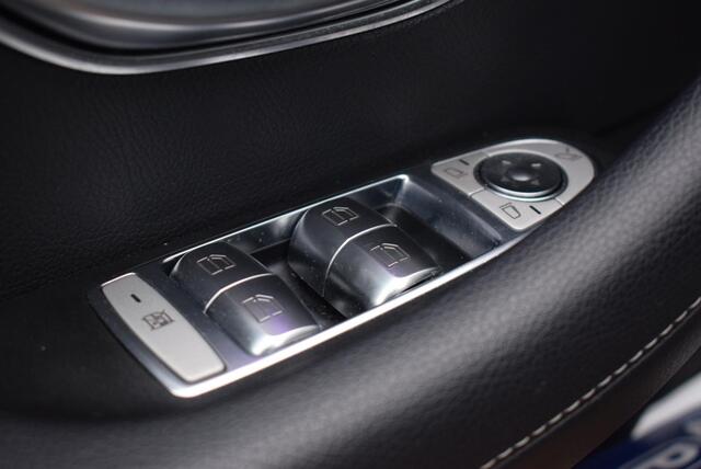 Mercedes-Benz E-KLASSE 200 Prestige Plus Airco, Navi,Dak,Cruise Control, Km130.000!!