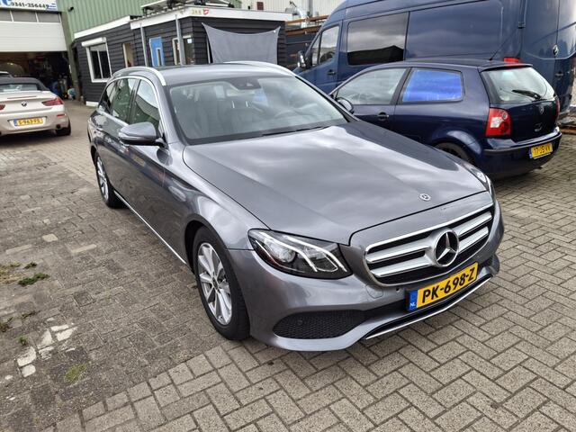 Mercedes-Benz E-KLASSE 220 d Business Sol.
