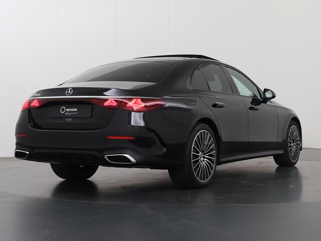 Mercedes-Benz E-KLASSE 300e Sport Edition | Panoramaschuifdak | Nightpakket | Rijassistentiepakket Plus | Premium Plus | Leder pakket | Head-up display | Burmester |