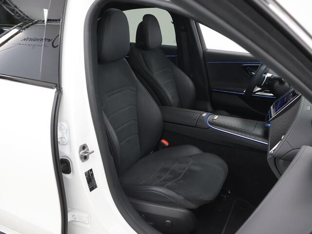 Mercedes-Benz E-KLASSE 300 e AMG Line | AMG | Panoramadak | Winter pakket | Night pakket | 20 inch |