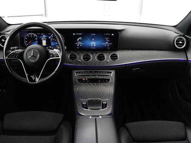 Mercedes-Benz E-KLASSE 300e Avantgarde | Adaptive cruise | Stoelverwarming | 360 Camera | Carplay | Trekhaak | Sfeerverlichting | Half leder | Navigatie | Widescreen | Full LED | PHEV | Plug In