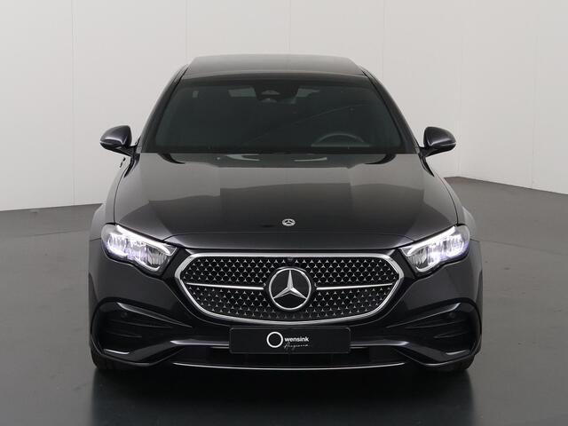 Mercedes-Benz E-KLASSE 300 e AMG Line | Panoramadak | Trekhaak | Winter pakket | Burmester |