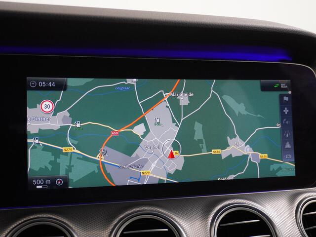 Mercedes-Benz E-KLASSE 350 e Avantgarde Trekhaak Widescreen Sfeer verlichting 360 Camera