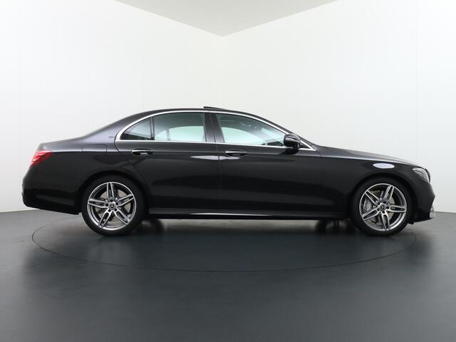Mercedes-Benz E-KLASSE 400 4Matic Premium Plus AMG Styling Schuifdak Widescreen 4x stoelverwarming Camera Burmester