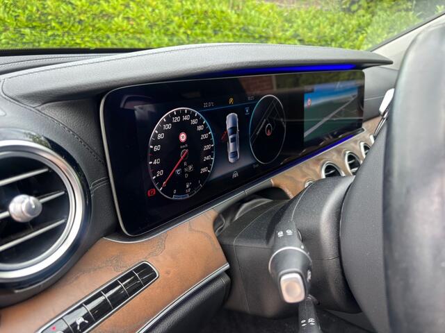 Mercedes-Benz E-KLASSE 197PK Premium Plus, Widescreen, ACC