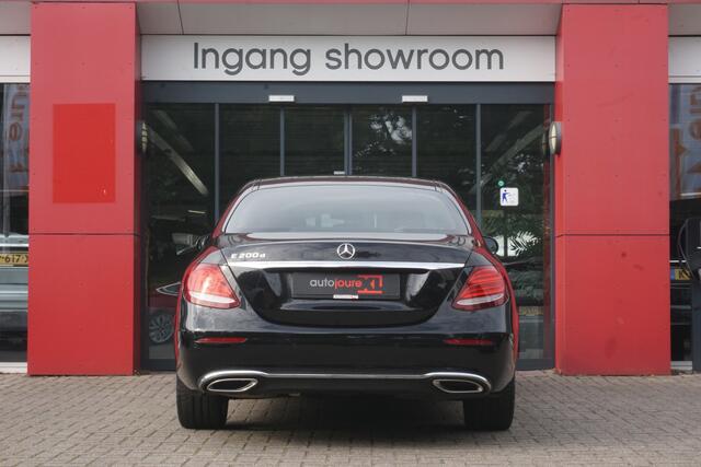 Mercedes-Benz E-KLASSE 200 d | Origineel NL | Camera | Leder | Cruise Control | 18'' LM AMG |