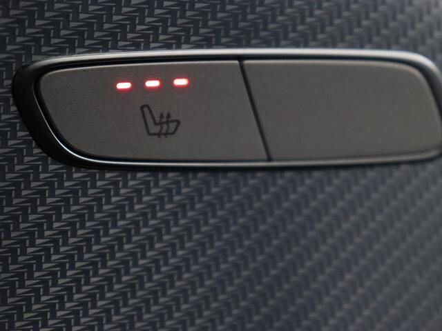 Mercedes-Benz E-KLASSE 300e Avantgarde | Leder | Stoelverwarming | 360 Camera | Keyless | Carplay | Sfeerverlichting | Widescreen | Navigatie | Park Asisst | PHEV | Plug In