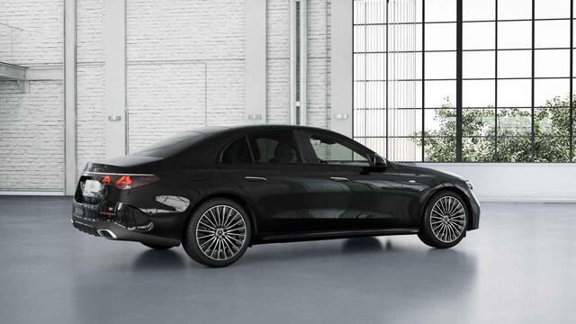 Mercedes-Benz E-KLASSE 300e Sport Edition | Panoramaschuifdak | Nightpakket | Premium plus pakket | Rijassistentiepakket Plus | Stoelventilatie | Burmester | 360° camera |