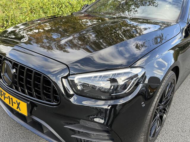 Mercedes-Benz E-KLASSE 300e AMG Black 320PK PanooTrekhaak