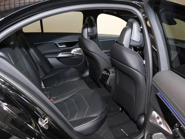 Mercedes-Benz E-KLASSE 300e Sport Edition | Panoramaschuifdak | Premium plus | Superscreen | Nightpakket | Burmester | Stoelventilatie | Rijassistentiepakket Plus | Head-up display | DISTRONIC |